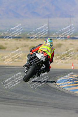 media/Feb-03-2024-SoCal Trackdays (Sat) [[767c60a41c]]/2-Turn 11 (10am)/